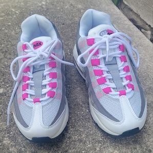 Nike | Shoes | Nike Air Huarache Run Brand New | Poshmark